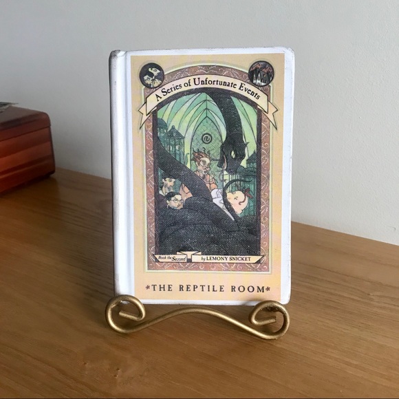 The Reptile Room,1999, 2nd Book of Lemony Snicket - Picture 1 of 8